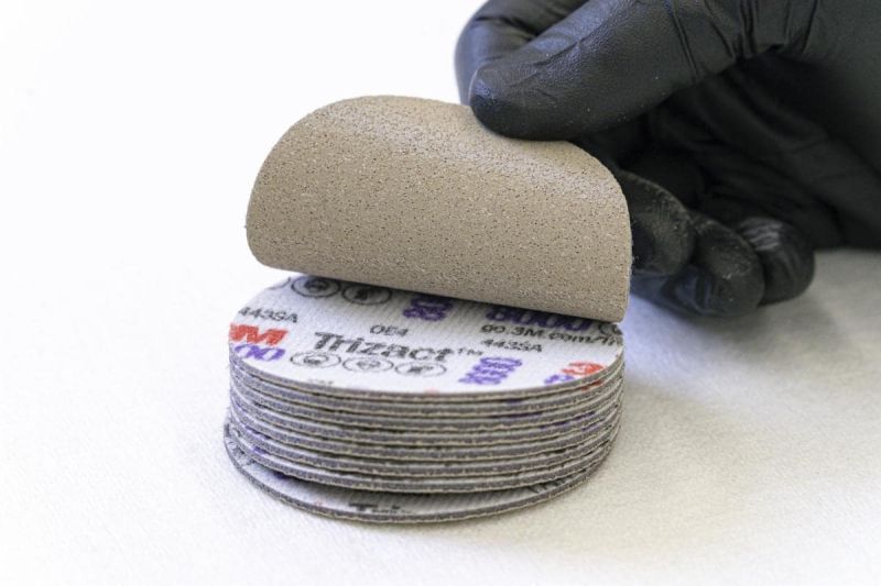 3M Trizact 443SA 8000 – 75 mm – ungelochte Hookit-Schleifscheibe